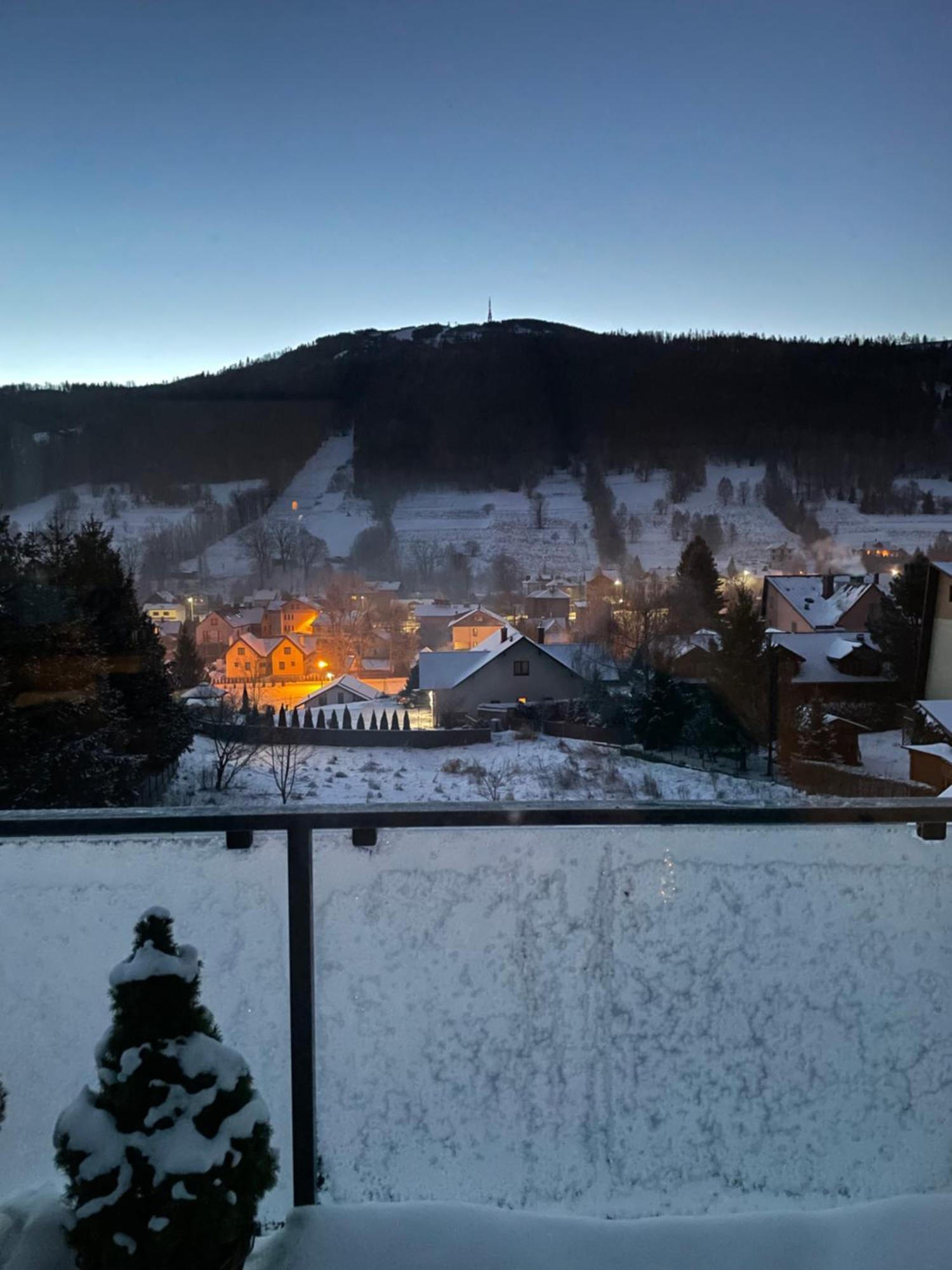 Widokowy Apartament Jodlowa Ski&Bike ชเจอร์ค ภายนอก รูปภาพ
